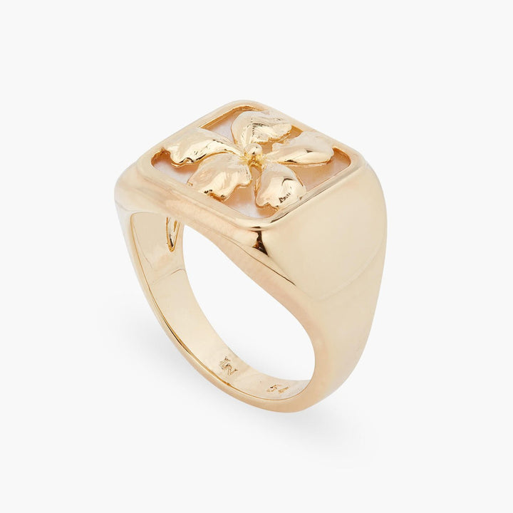 Gold Iris On Mother Of Pearl Plate Ring | ARNF6021 - Les Nereides