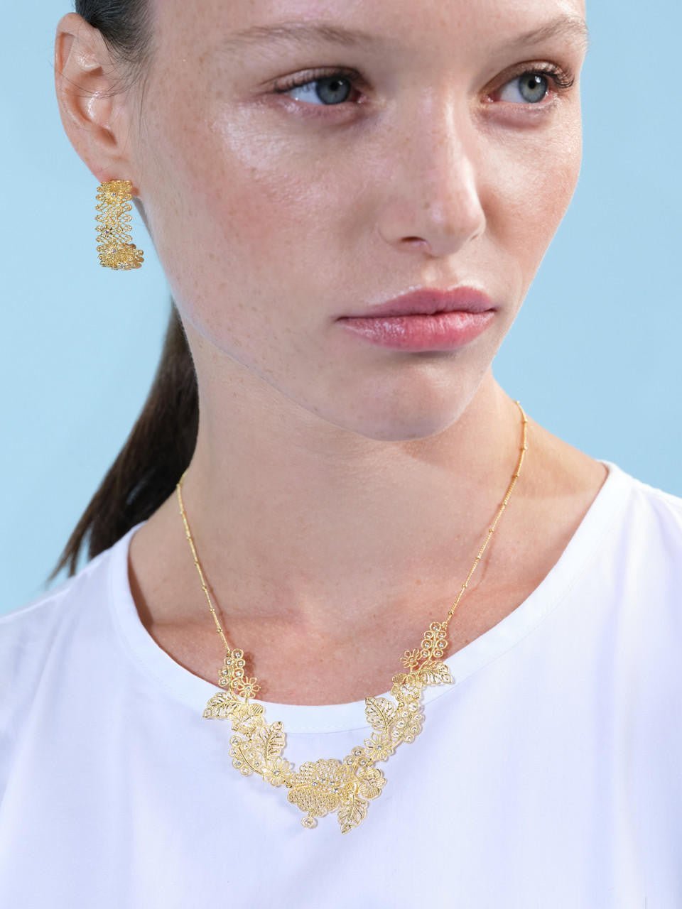 Gold Thread Statement Necklace | ARFO3011 - Les Nereides