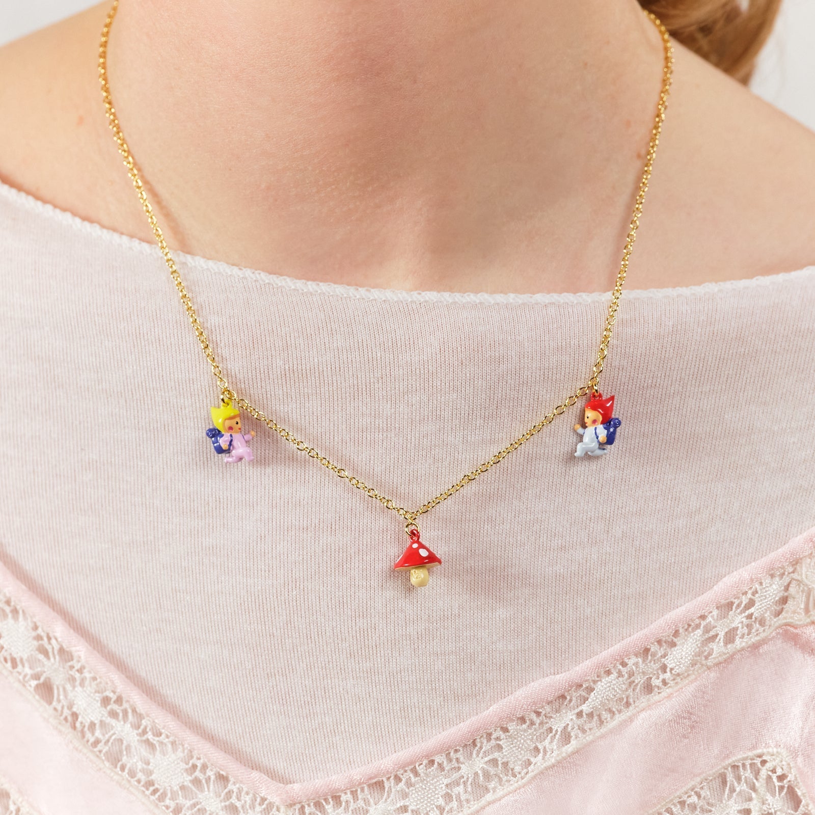 Hiking Young Gnomes And Mushroom Charm Necklace | ASCP3051 - Les Nereides