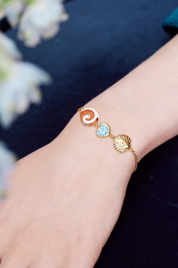 Les Nereides Mother Of Pearl And Seashell Thin Bracelet | AOGL2051