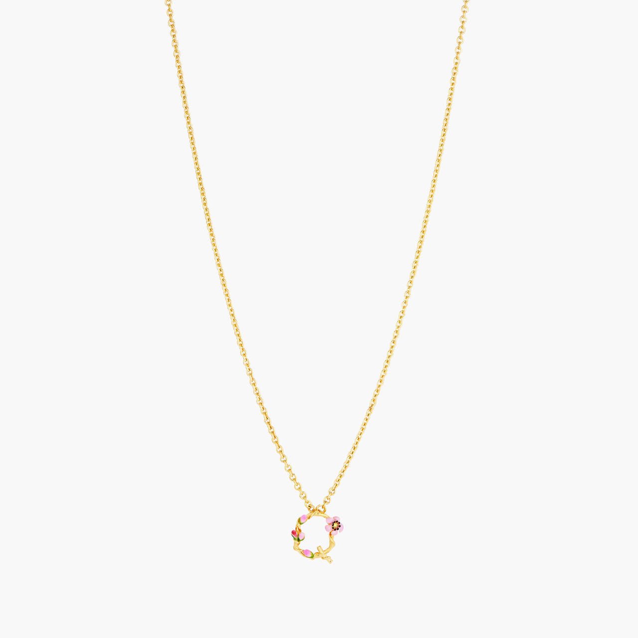 Letter Q Extraordinary Necklace | AOAB3171 - Les Nereides