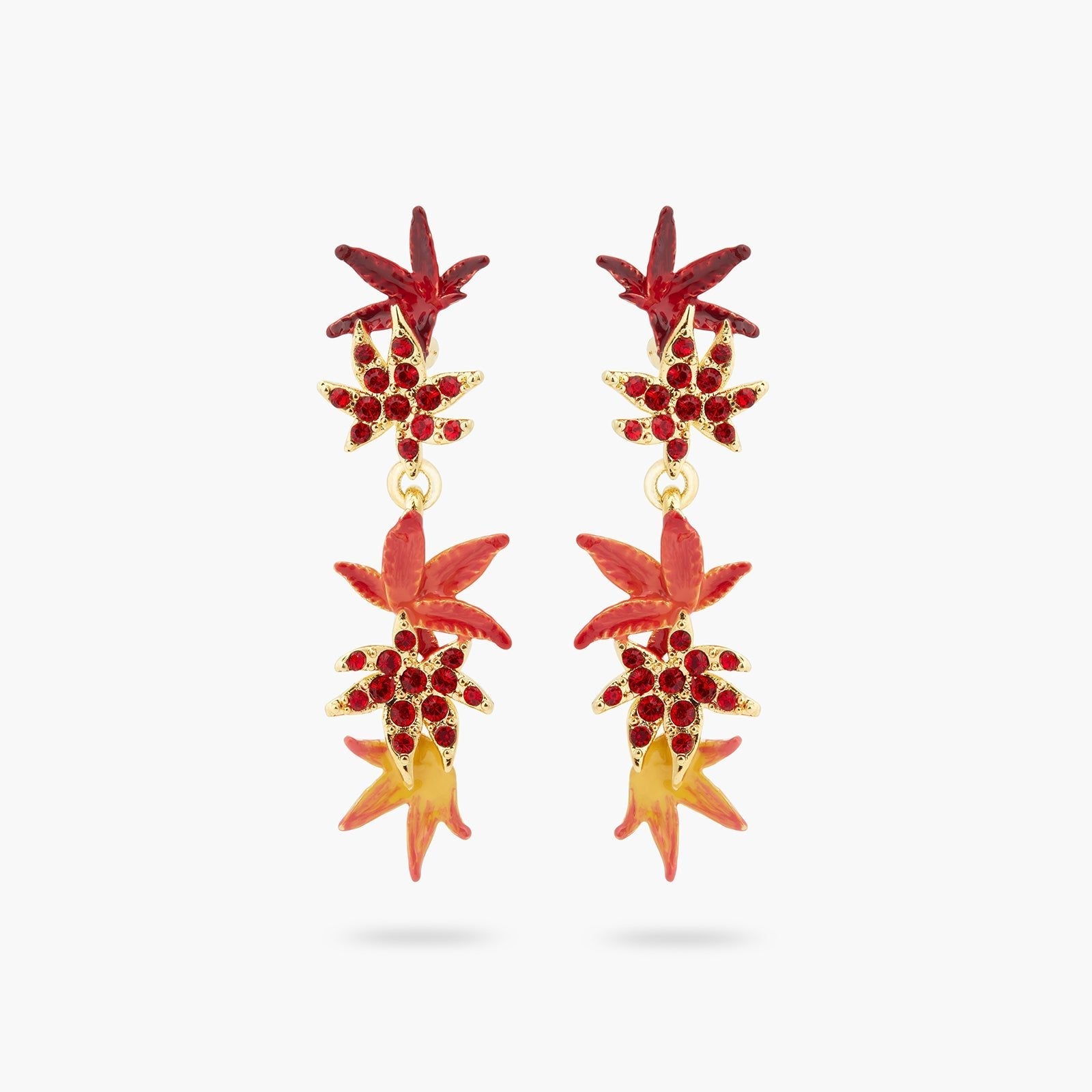 Maple Leaf Dangling Earrings | ASPL1041 - Les Nereides