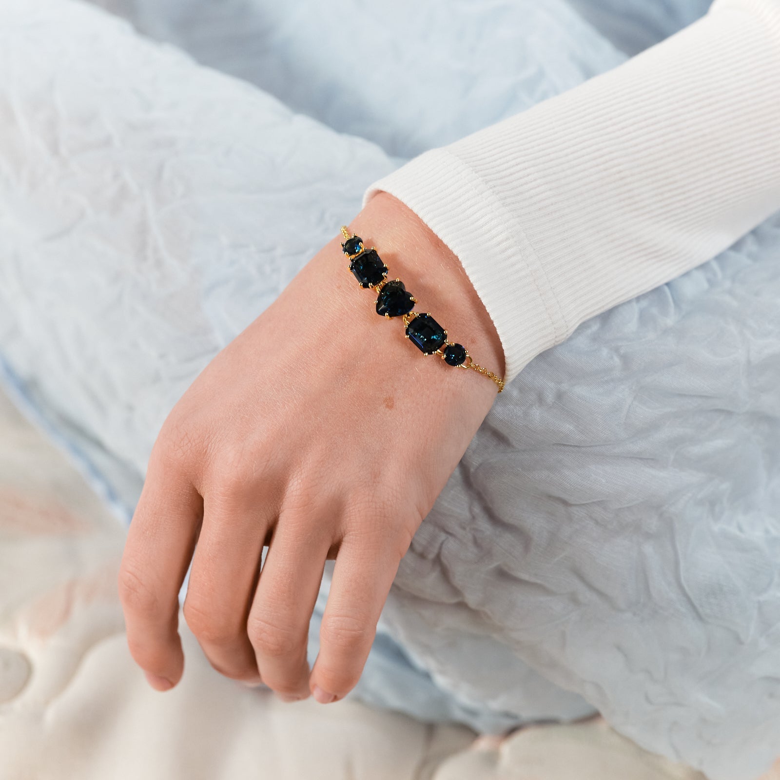 Ocean Blue Diamantine 5 Stone Fine Bracelet | ASLD2141 - Les Nereides