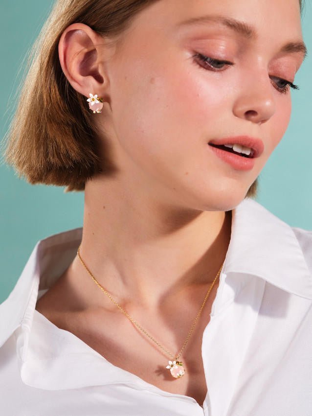 Orange Blossom And Faceted Crystal Pendant Necklace | AQNC3031 - Les Nereides