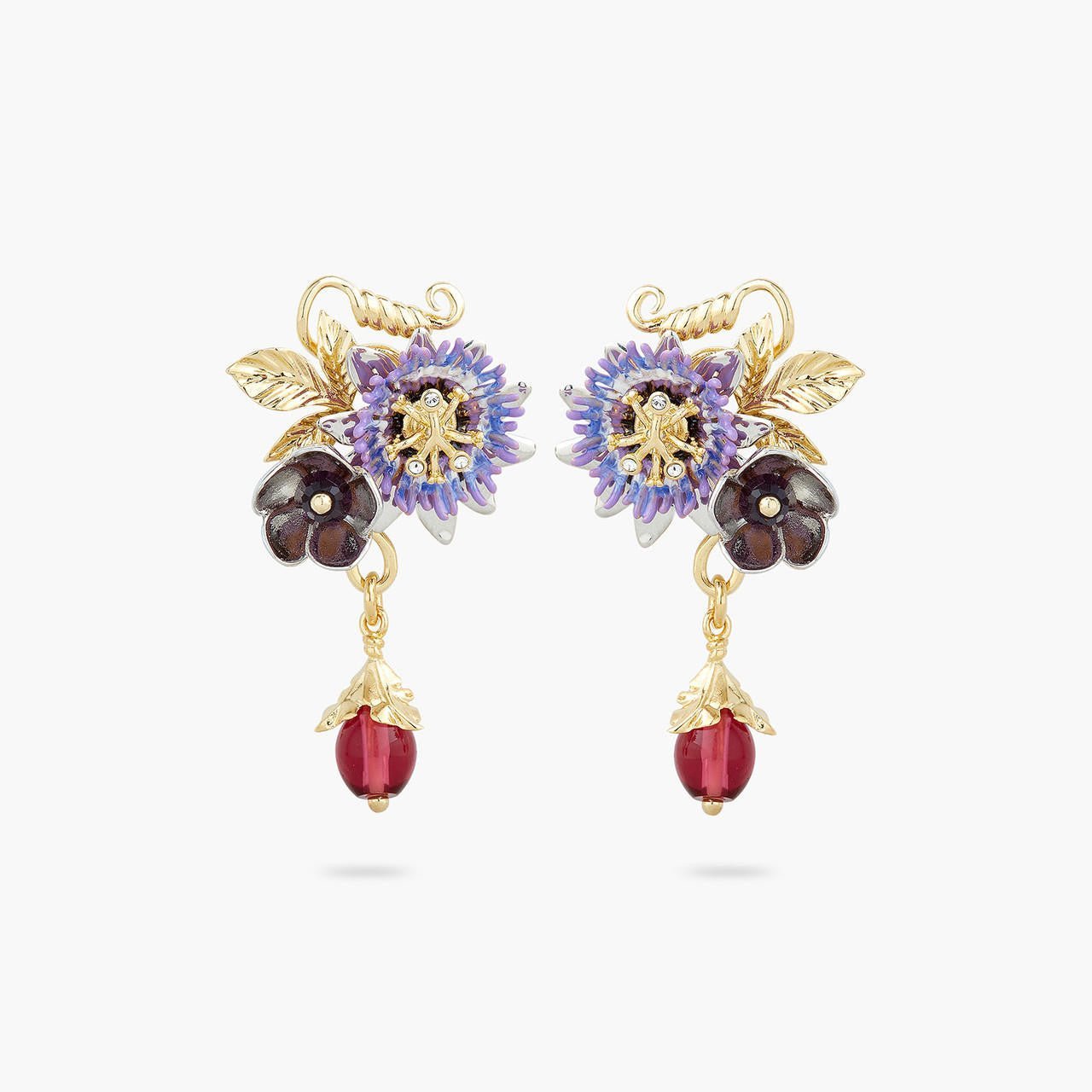 Passionflower Dangling Earrings | AQPG1051 - Les Nereides