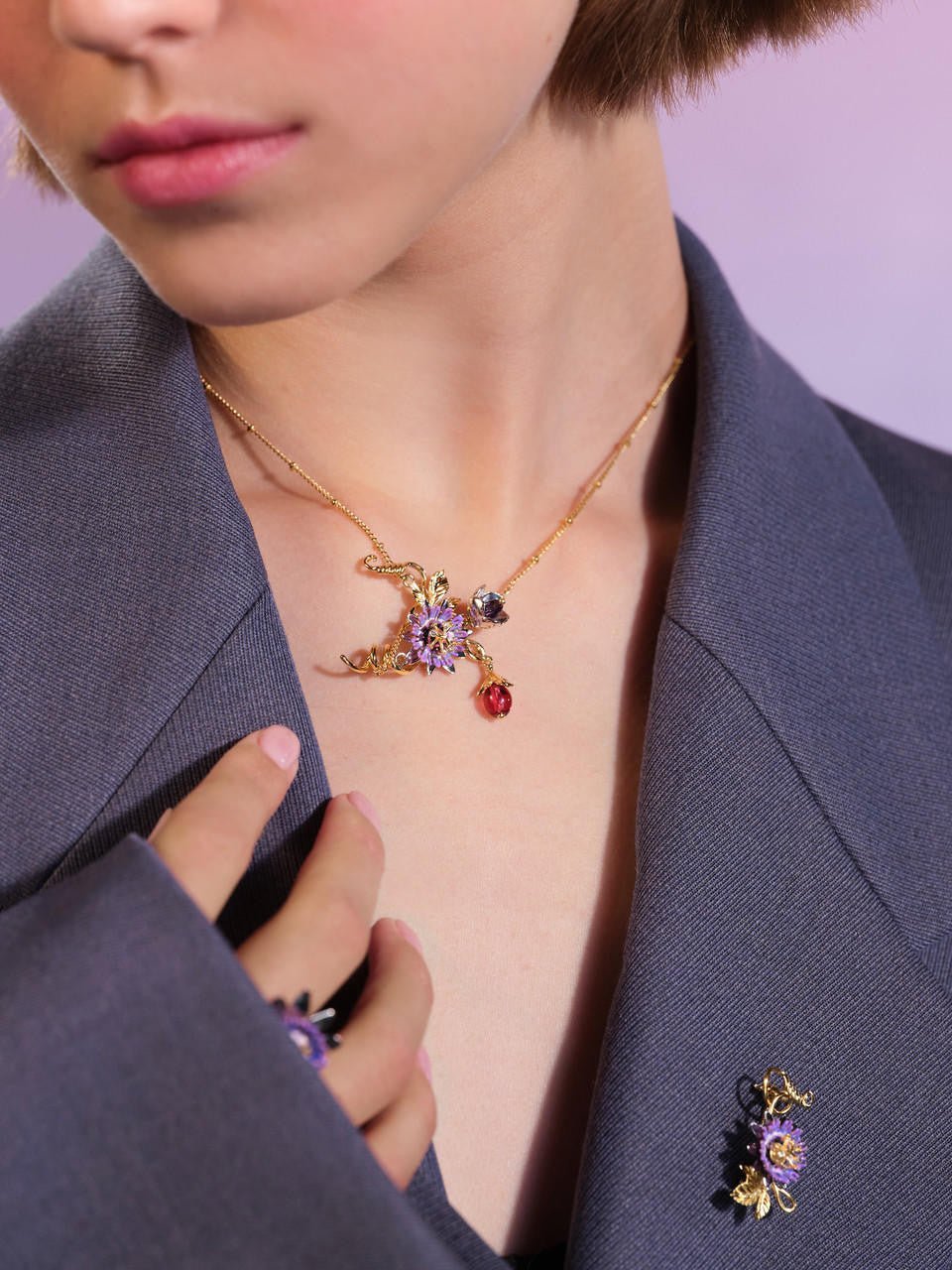 Passionflower Statement Necklace | AQPG3061 - Les Nereides
