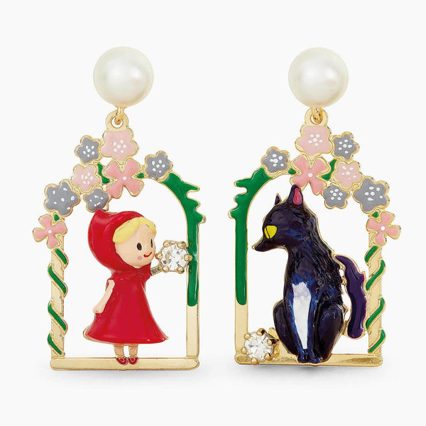 Pearl And Little Red Riding Hood Earrings | APBB1081 - Les Nereides