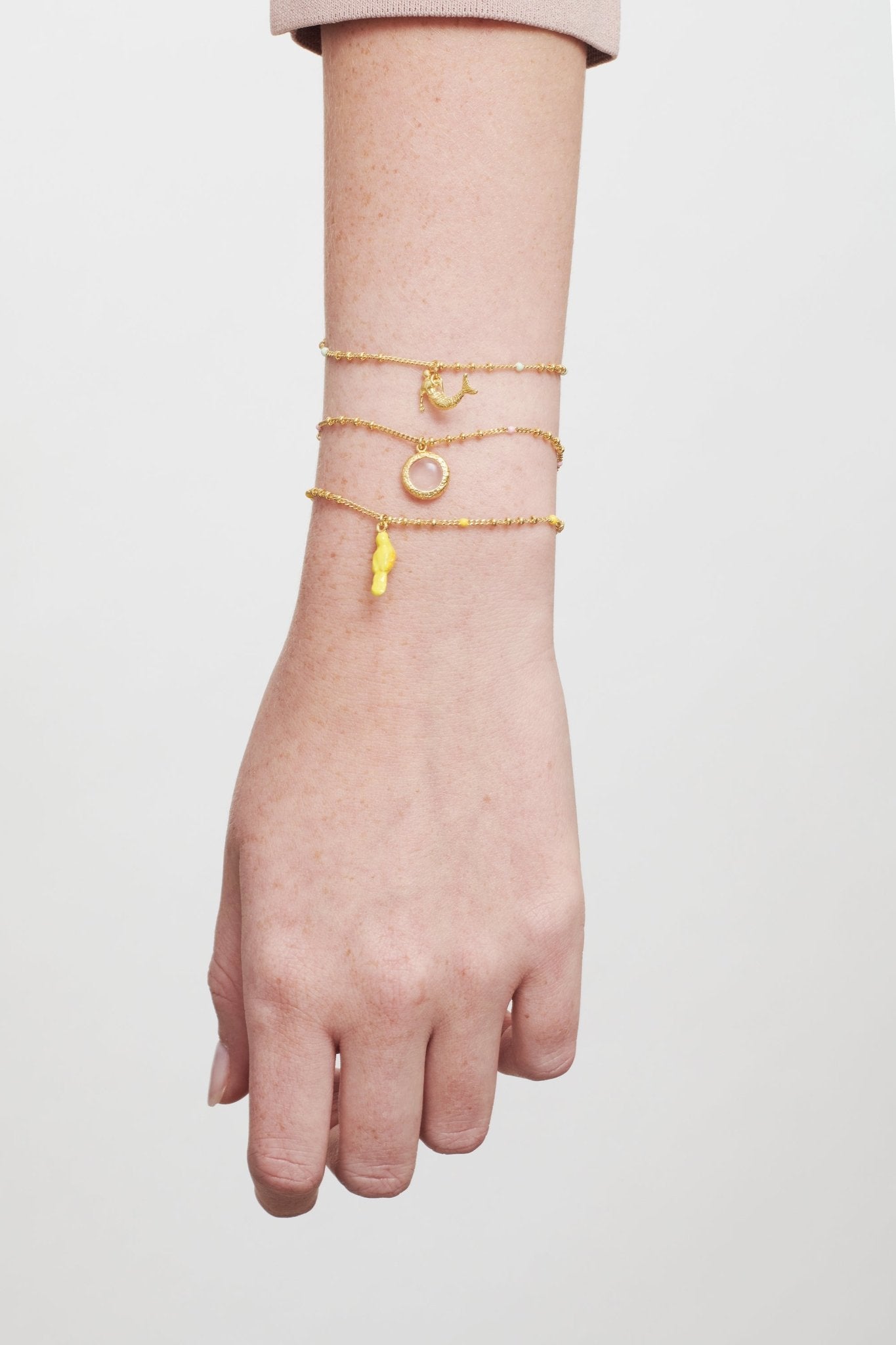 Pink Quartz Charms Bracelet | AMSO2111 - Les Nereides