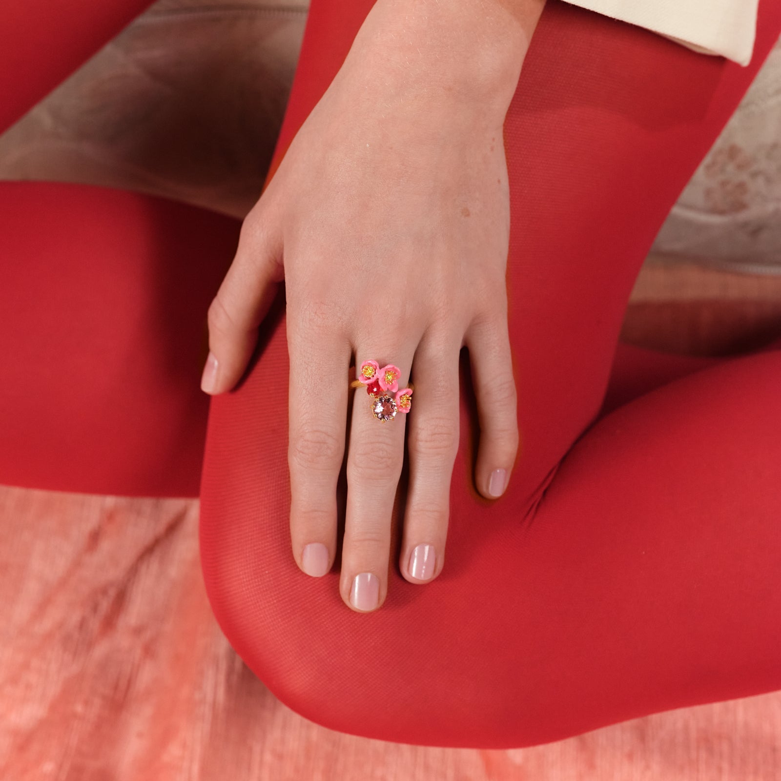 Plum Blossom And Round Stone Adjustable Ring | ASPL6011 - Les Nereides