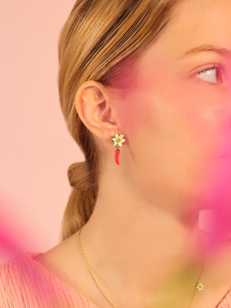 Red Chilli And Flower Earrings | APVE1051 - Les Nereides