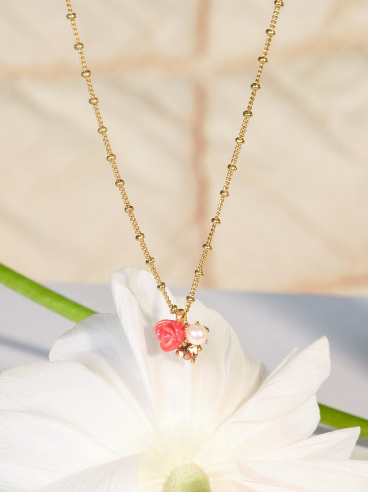 Rose, cultured pearl and stone pendant necklace | ASAR3081 - Les Nereides
