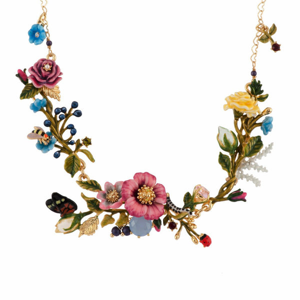 Rose D'Orient Medium Flower Bed With Light Blue Stone Necklace | AFOR3021 - Les Nereides