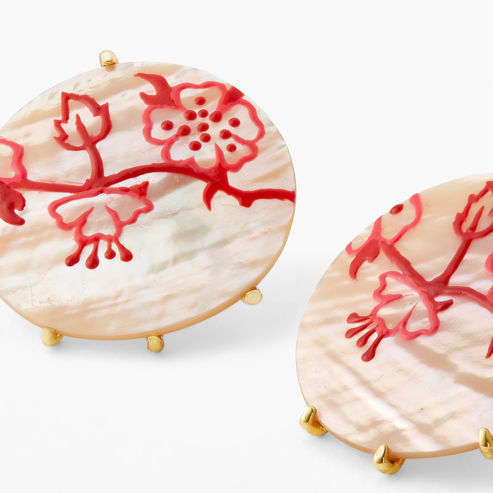 Rosebush red stamp on mother of pearl earrings | ASEN1111 - Les Nereides