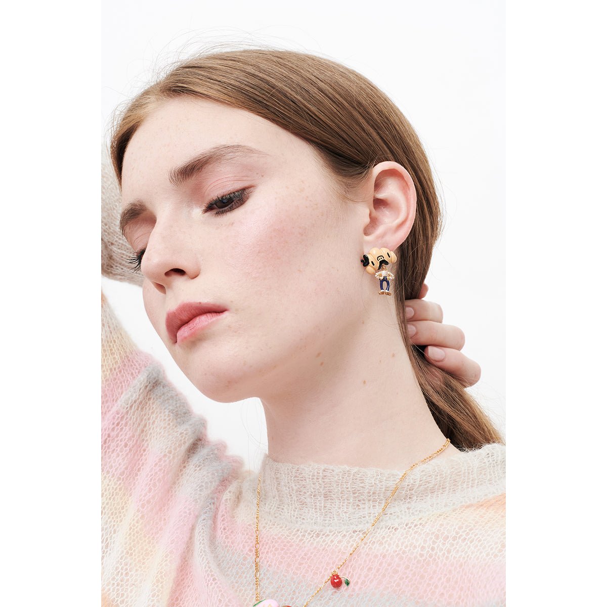 Sir Croissant Earrings | AMFP102C/1 - Les Nereides