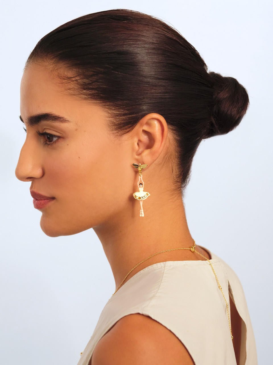 Sparkling Rhinestone Ballerina And Bee Earrings | APDD1151 - Les Nereides