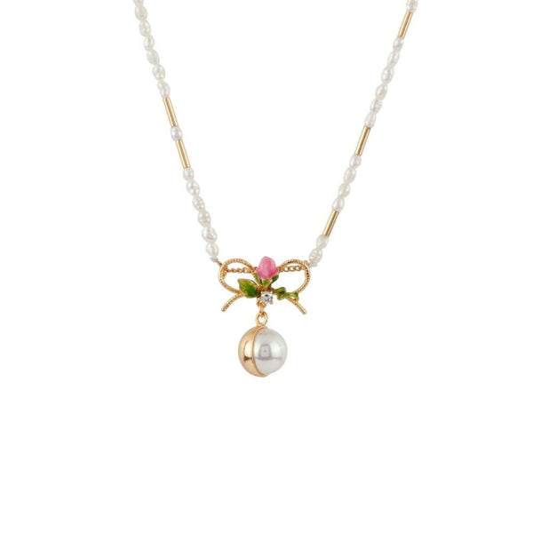 Symbole D'Amour Half Covered Pearl Pendant, Freshwater Pearls Necklace | ADSA3021 - Les Nereides