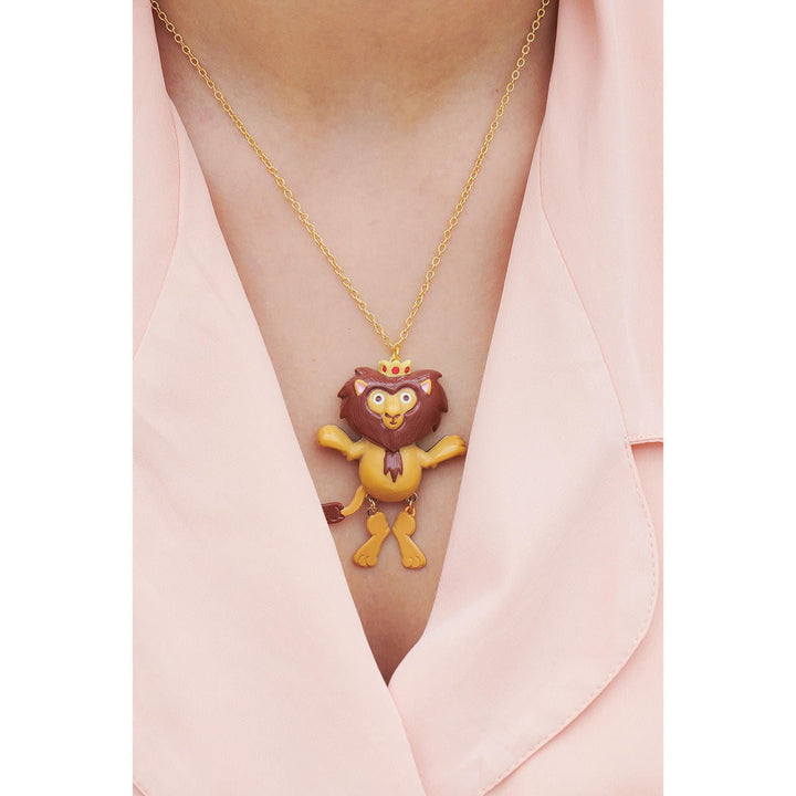 Theé Toto & Dorothy Theé Cowardly Lion Pendant Necklace | ANOZ3031 - Les Nereides