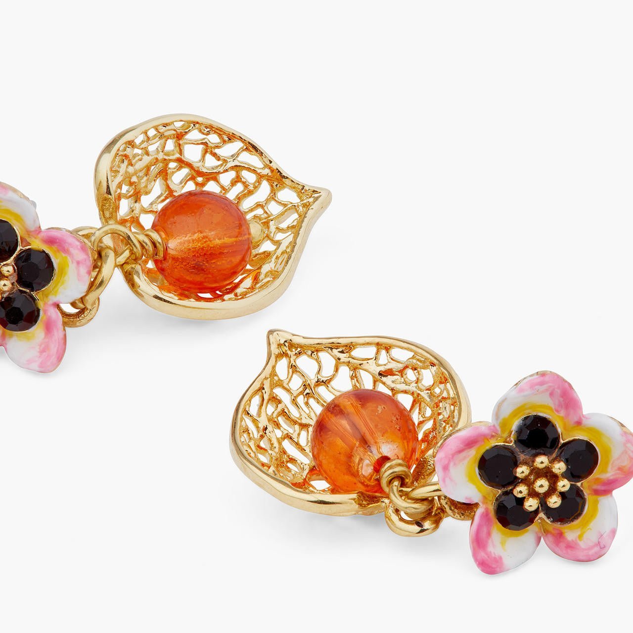 Tiaré Flower And Physalis Sleeper Earrings | ARPA1051 - Les Nereides