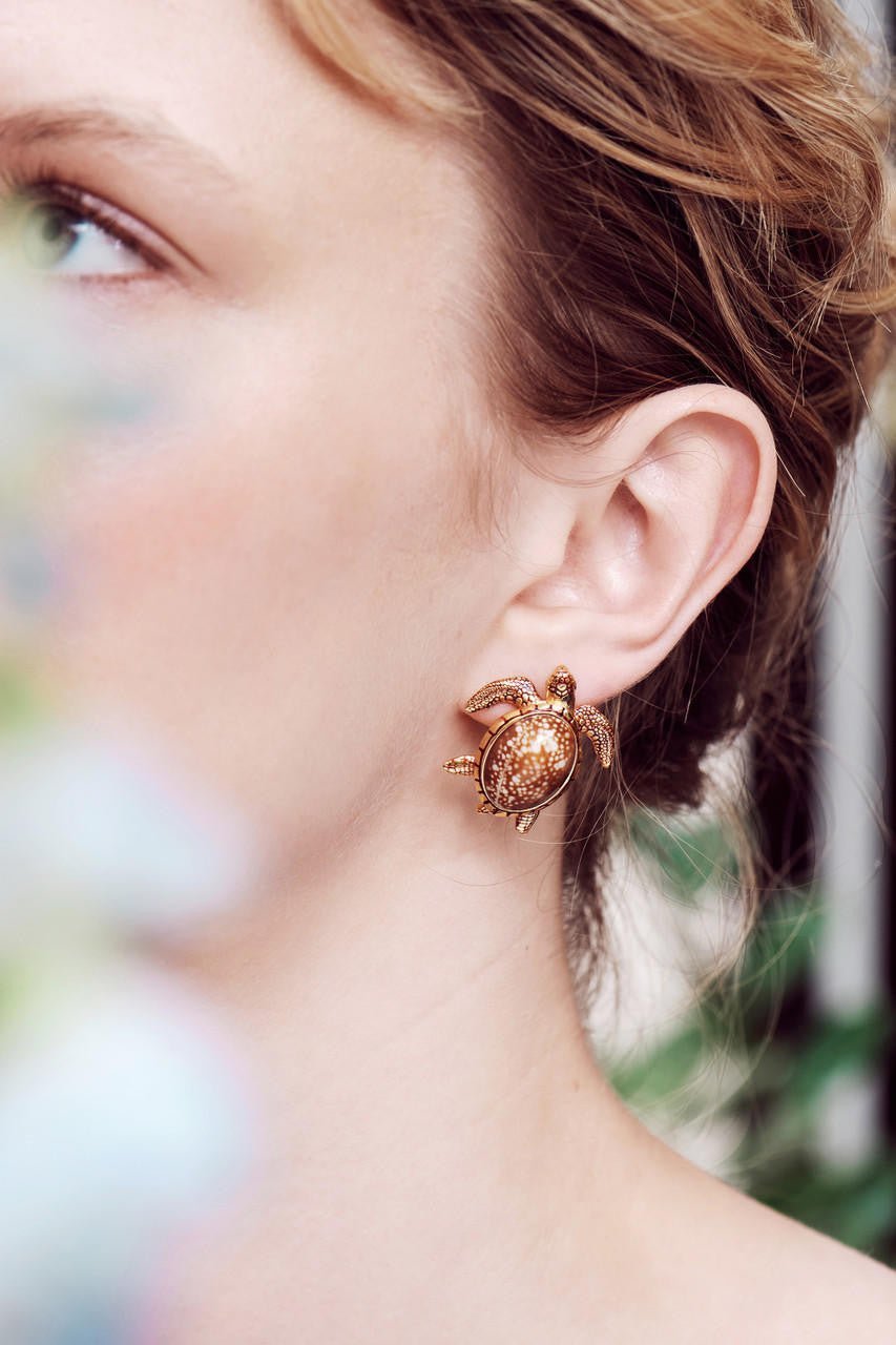 Turtles And Speckled Shells Earrings | AOGL1081 - Les Nereides