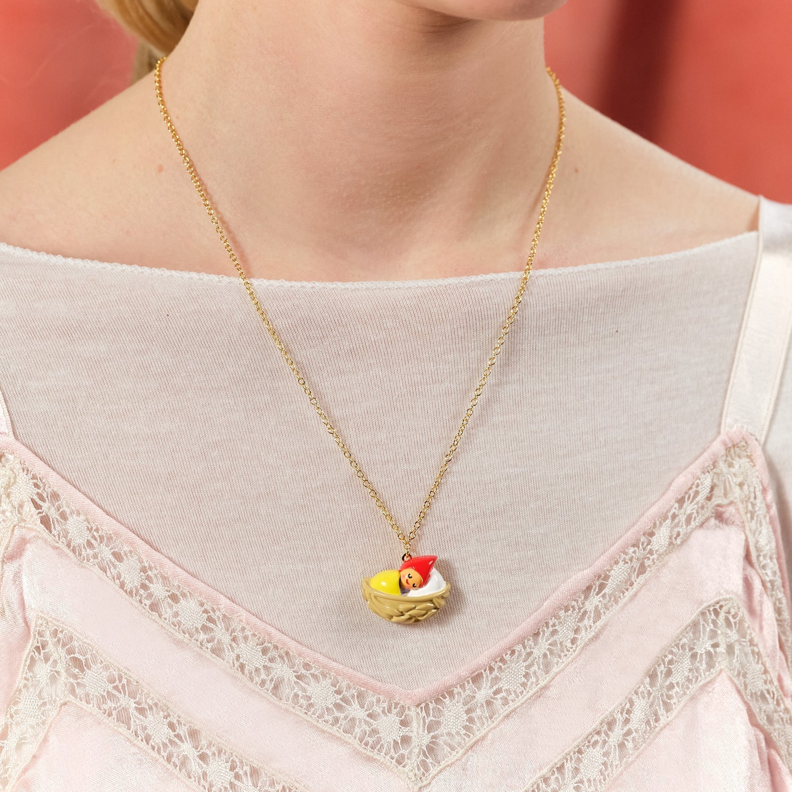 Walnut Shell And Young Gnome Pendant Necklace | ASCP3021 - Les Nereides