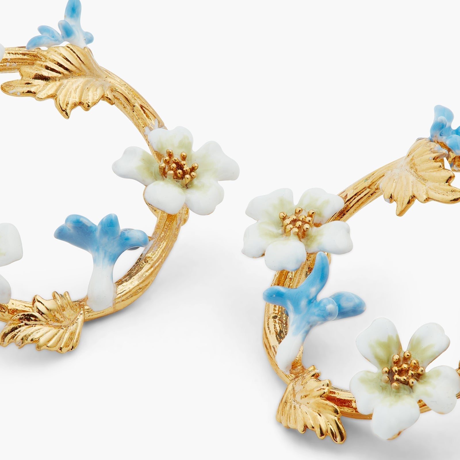 White And Blue Flowers Hoop Earrings | ASTM1081 - Les Nereides