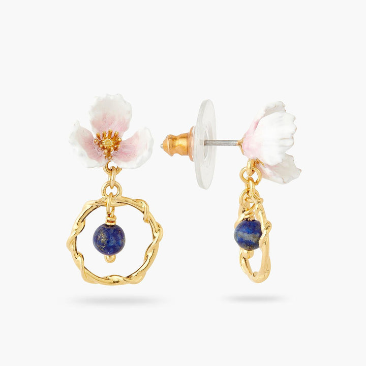 White Flower And Lapis Lazuli Hoop Earrings | AQJF1081 - Les Nereides