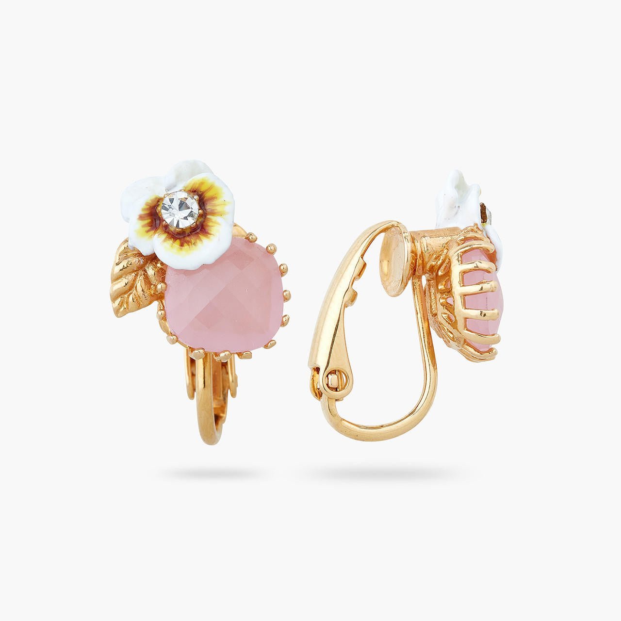 White pansy and crystal earrings | AQLA1011 - Les Nereides