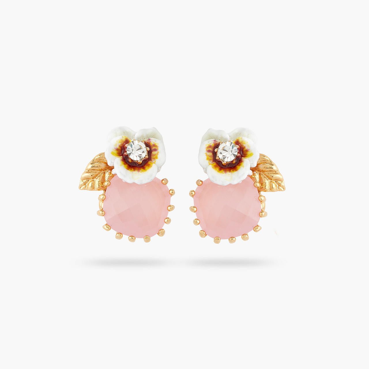 White pansy and crystal earrings | AQLA1011 - Les Nereides