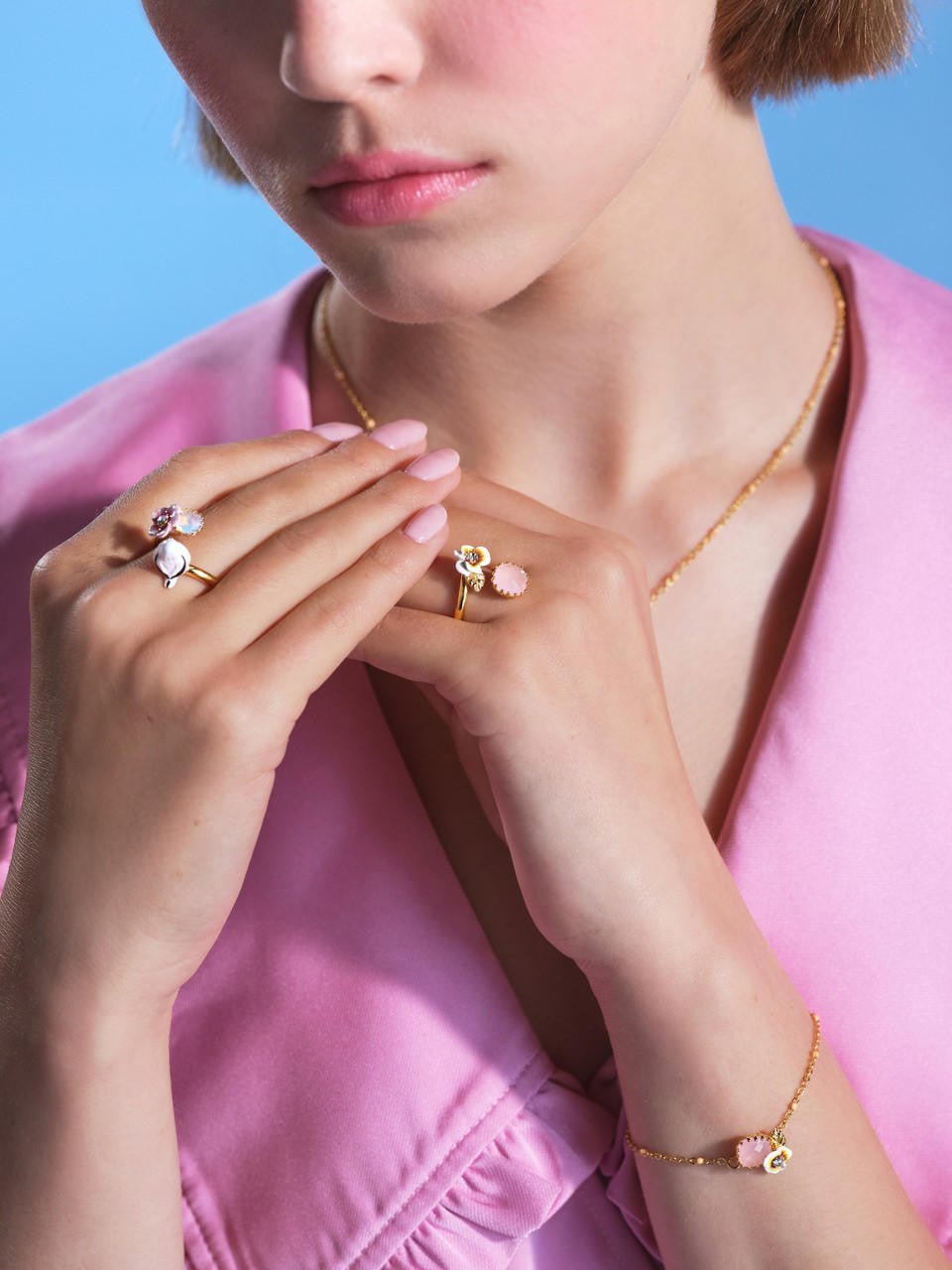 White pansy and crystal ring | AQLA6011 - Les Nereides
