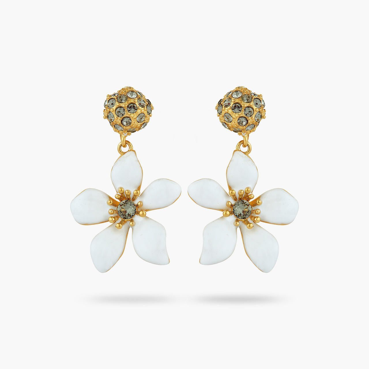 White ranunculus earrings | AQFN1031 - Les Nereides