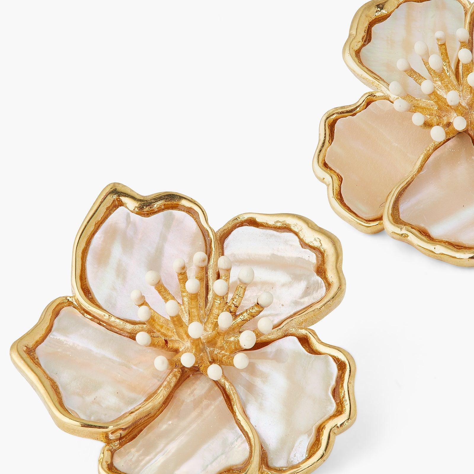 Wild rose mother of pearl earrings | ASEN1121 - Les Nereides