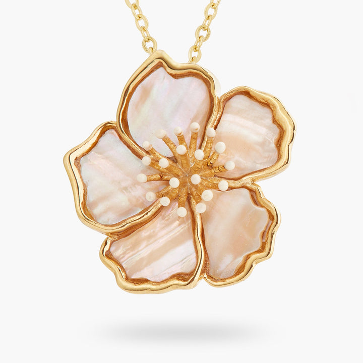 Wild rose mother of pearl pendant necklace | ASEN3101 - Les Nereides